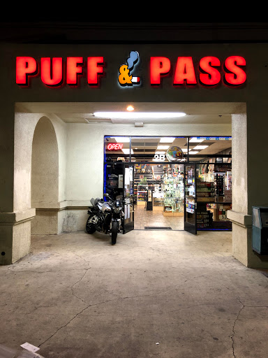 Tobacco Shop «Puff&Pass Smoke Shop», reviews and photos, 14151 Ramona Blvd #2B, Baldwin Park, CA 91706, USA
