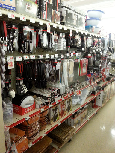 Dollar Store «Family Dollar», reviews and photos, 7105 Cedar Lake Rd, St Louis Park, MN 55426, USA