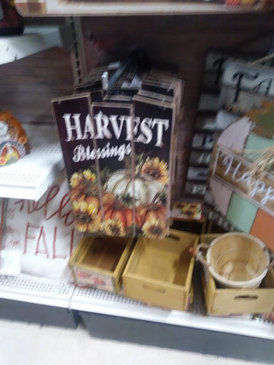 Craft Store «Michaels», reviews and photos, 2041 Dr Martin Luther King Jr Pkwy, Chico, CA 95928, USA