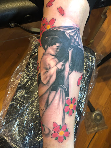 Tattoo Shop «Studio Seven Design LLC», reviews and photos, 1324A Main St, Cincinnati, OH 45202, USA