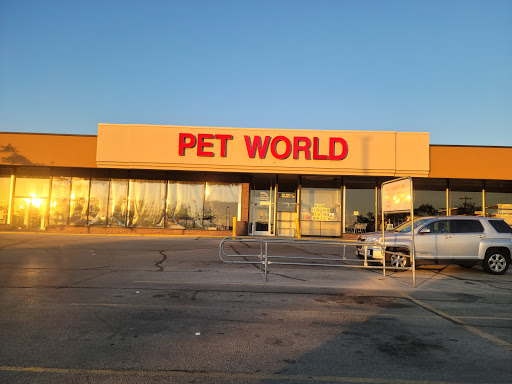 Pet Store «Pet World Warehouse Outlet», reviews and photos, 2984 S 108th St, Milwaukee, WI 53227, USA