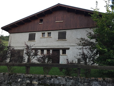 La croix du sauze à Enchastrayes