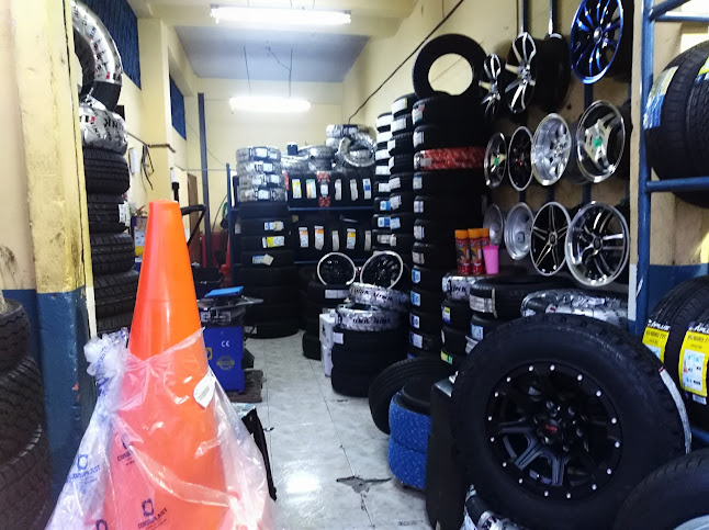 Opiniones de Patotires en Guayaquil - Tienda de neumáticos