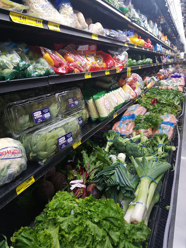 Grocery Store «Grocery Outlet Bargain Market», reviews and photos, 401 Marin St, Vallejo, CA 94590, USA