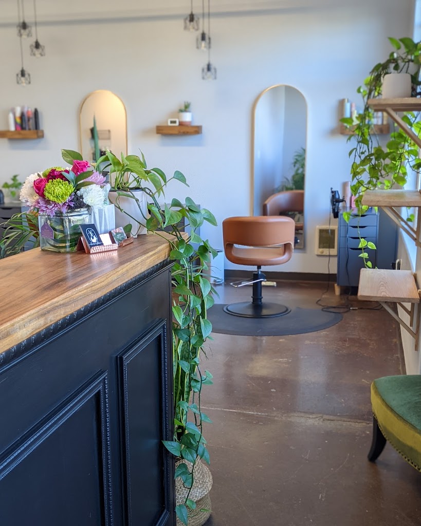 Stella Salon and Spa LLC 97056