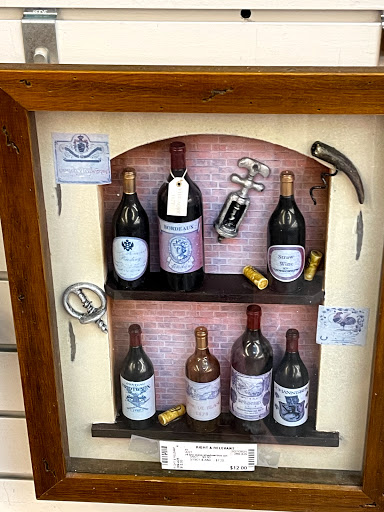 Consignment Shop «All Things Right & Relevant», reviews and photos, 2801 Spafford St, Davis, CA 95618, USA