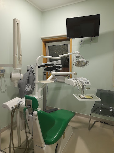 Clínica Dentária Modivas - Dentista