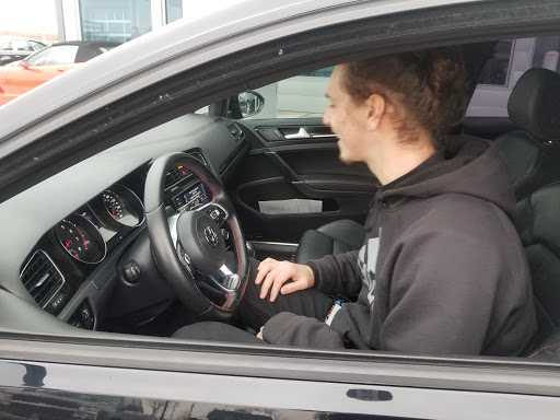 Used Car Dealer «Simotes Motor Sales & Service», reviews and photos, 300 Ridge Rd, Minooka, IL 60447, USA