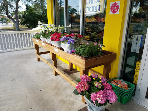 Produce Market «Dunedin Fresh Market», reviews and photos, 390 Patricia Ave, Dunedin, FL 34698, USA