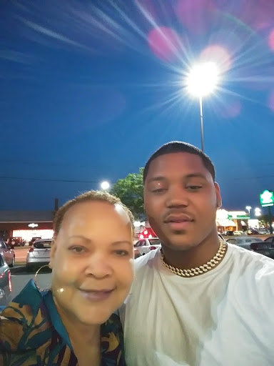 Pet Supply Store «Pet Supplies Plus», reviews and photos, 4808 Ridge Rd, Brooklyn, OH 44144, USA