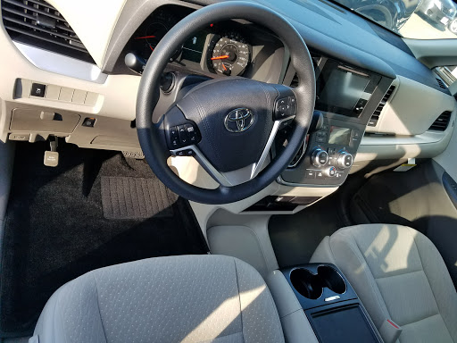 Toyota Dealer «AutoNation Toyota Buena Park», reviews and photos, 6400 Beach Blvd, Buena Park, CA 90621, USA