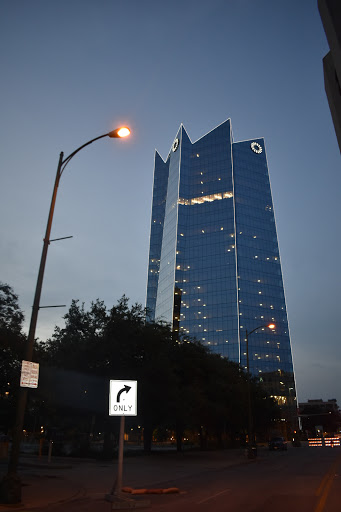 Bank «Frost Bank», reviews and photos