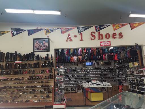 Shopping Mall «El Monte Mall», reviews and photos, 10933 Valley Mall #200, El Monte, CA 91731, USA