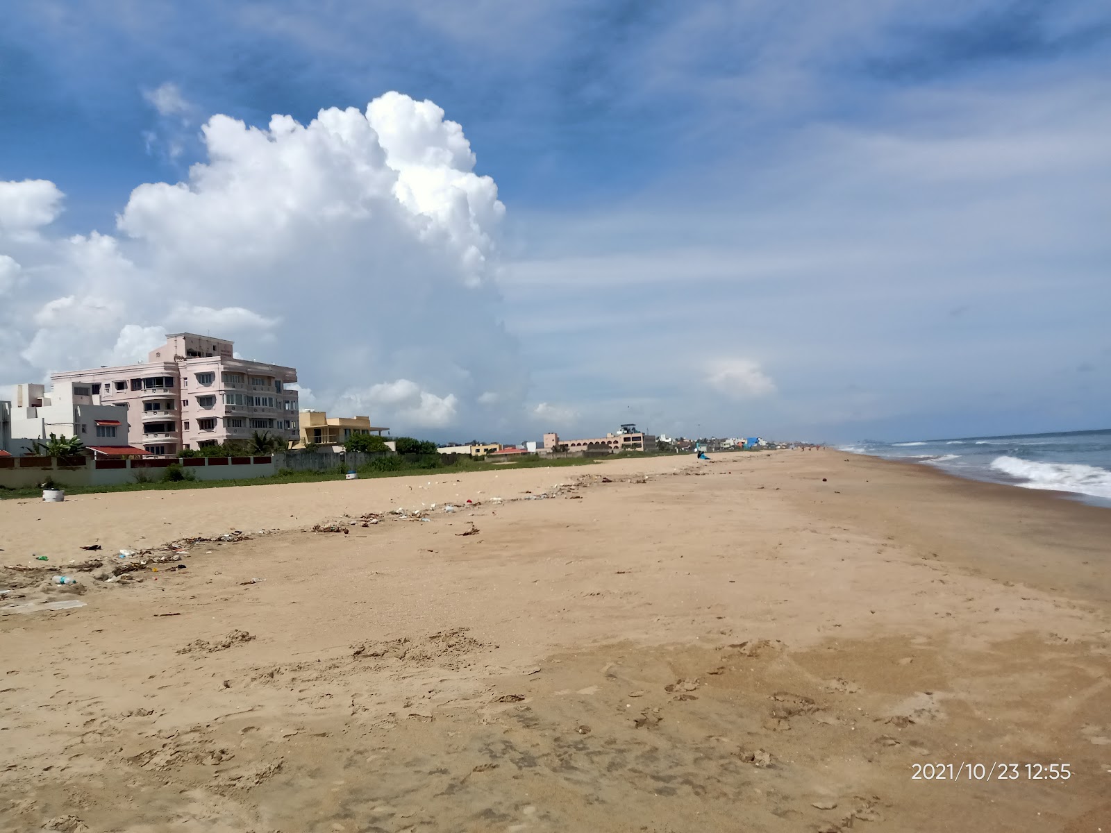 Foto von Thiruvalluvar Nagar Beach - beliebter Ort unter Entspannungskennern