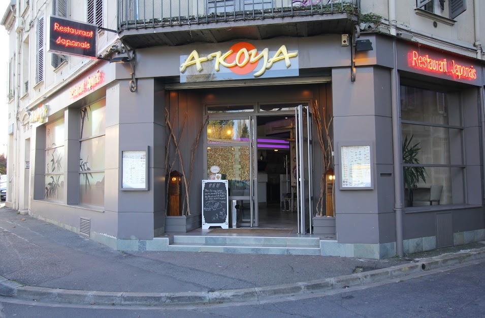 Akoya à Melun