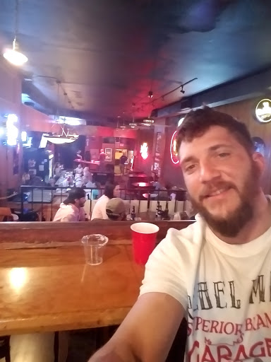 Bar «Roosters», reviews and photos, 801 Garrison Ave, Fort Smith, AR 72901, USA