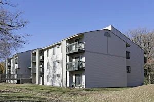 Oakmont Apartments image