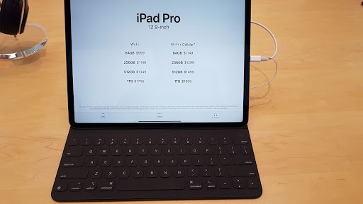 Computer Store «Apple City Creek Center», reviews and photos, 50 Main St, Salt Lake City, UT 84101, USA