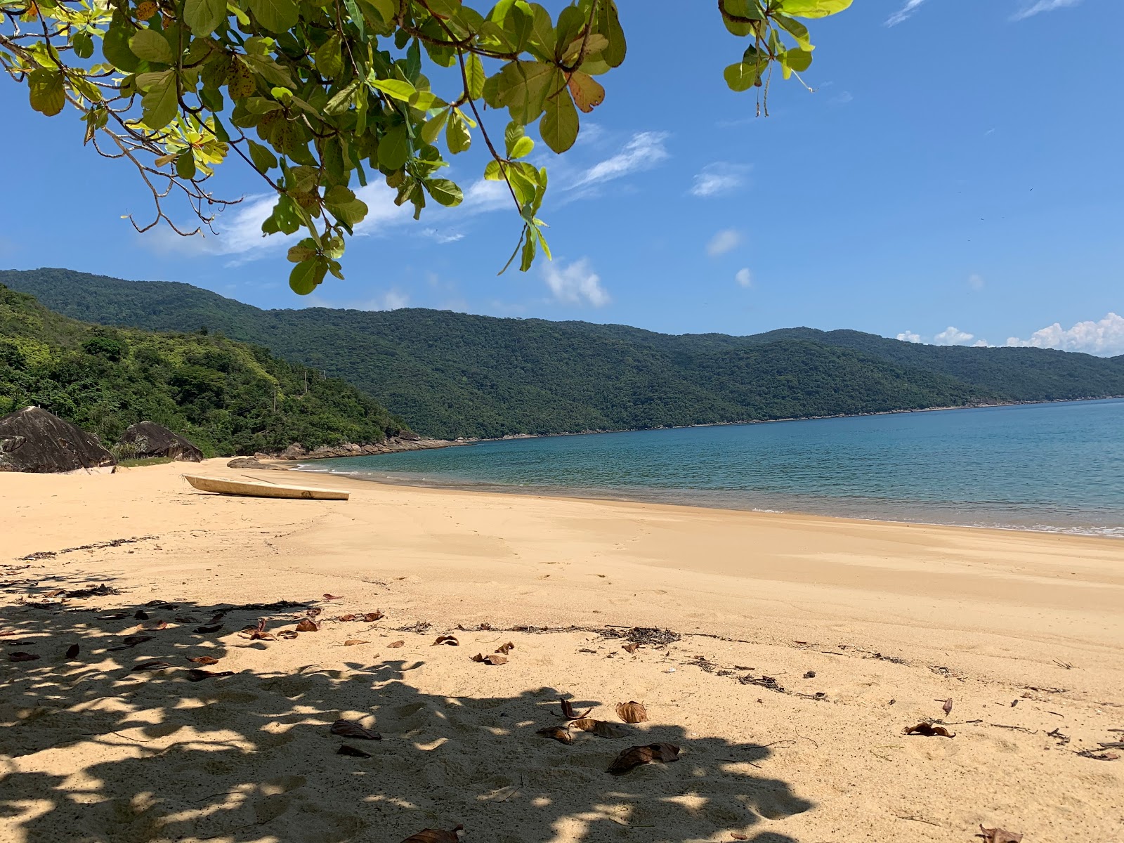 Praia de Itaoca'in fotoğrafı - rahatlamayı sevenler arasında popüler bir yer