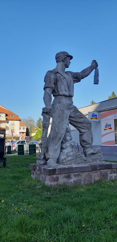 Komló bányász szobor emlékhely - Múzeum
