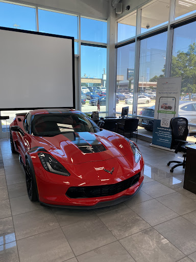 Used Car Dealer «Ultimo Motorsports», reviews and photos, 150 Ogden Ave, Westmont, IL 60559, USA