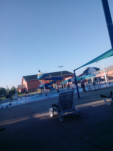 Community Center «Barbara Morse Wackford Community & Aquatic Complex», reviews and photos, 9014 Bruceville Rd, Elk Grove, CA 95758, USA