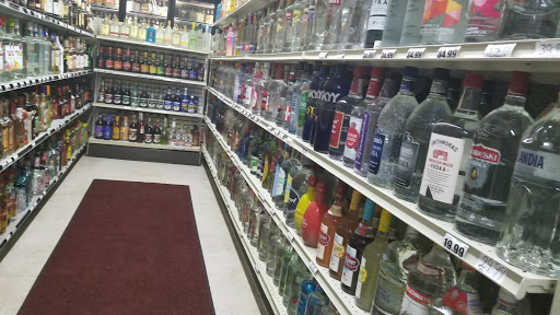 Convenience Store «Sunny Liquor», reviews and photos, 3115 S Westnedge Ave, Kalamazoo, MI 49001, USA
