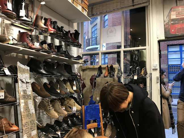 Reviews of Blackman's Shoes in London - Shoe store