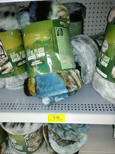 Department Store «Walmart Supercenter», reviews and photos, 3003 N Highway 61, Muscatine, IA 52761, USA