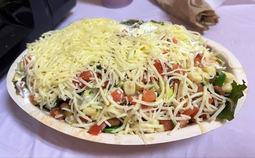 Mexican Restaurant «Chipotle Mexican Grill», reviews and photos, 9177 Central Ave, Montclair, CA 91763, USA