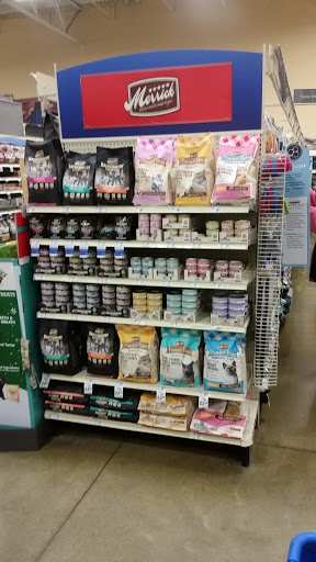 Pet Supply Store «PetSmart», reviews and photos, 490 River St, Santa Cruz, CA 95060, USA