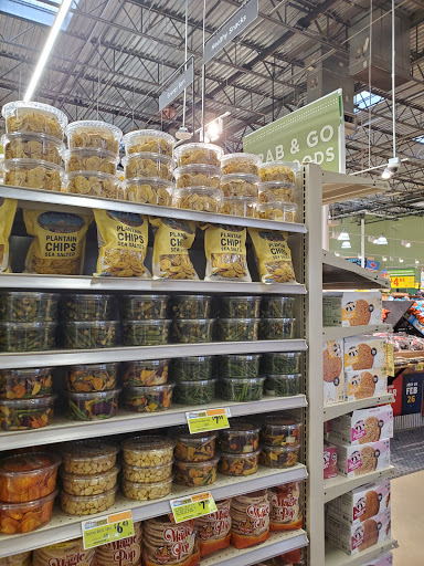 Grocery Store «H-E-B Grocery», reviews and photos, 407 S Adams St, Fredericksburg, TX 78624, USA