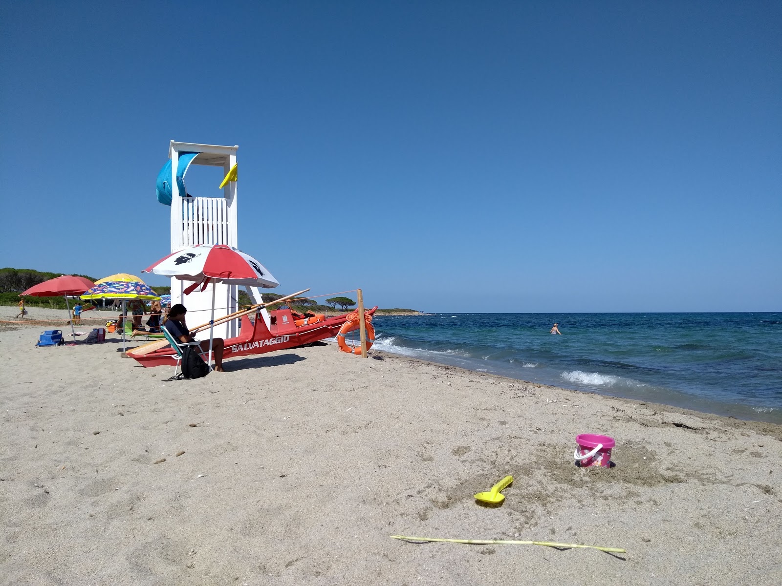 Foto von Orvile Strand - guter haustierfreundlicher Ort für den Urlaub