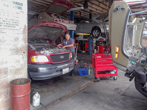 Mechanic «L&T Complete Auto Repair», reviews and photos, 2692 Main St, Riverside, CA 92501, USA