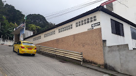 Escuela Dr Gonzalo Abad Grijalva