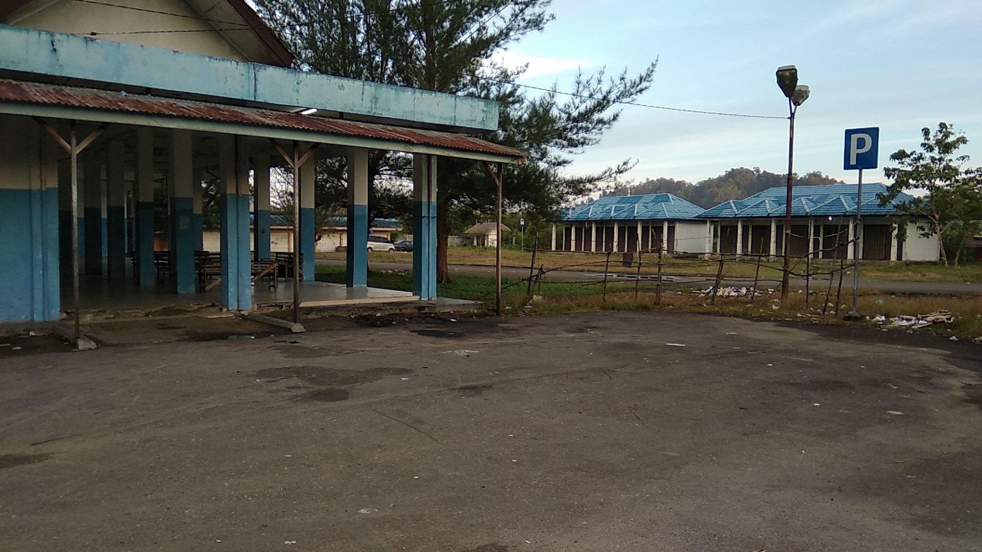 Gambar Terminal Bus Sinabang