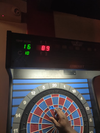 Bowling Alley «Crest Bowl», reviews and photos, 650 N New Florissant Rd, Florissant, MO 63031, USA