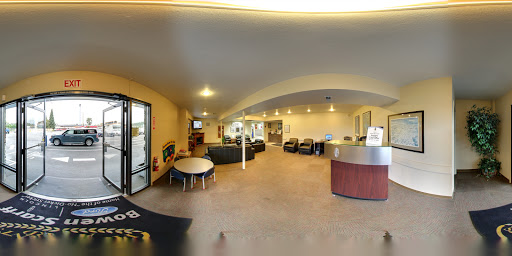 Car Dealer «Bowen Scarff Ford Lincoln», reviews and photos, 1157 Central Ave N, Kent, WA 98032, USA