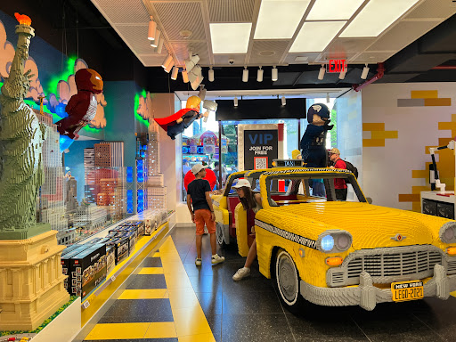 Toy Store «The LEGO Store», reviews and photos, 620 5th Ave, New York, NY 10020, USA