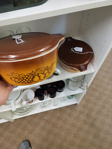 Antique Store «7th Avenue Antique Mall», reviews and photos, 2563 7th Ave E, North St Paul, MN 55109, USA