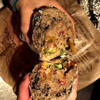 Burrito du Restaurant mexicain Chipotle Mexican Grill à Paris - n°10