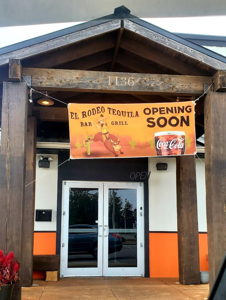 El Rodeo Tequila Bar & Grill 32408