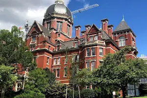John Hopkins Hospital image