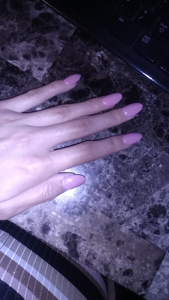 LT Nails 77571