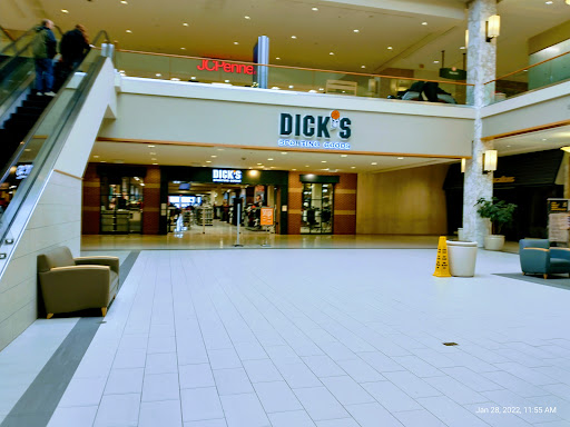 Shopping Mall «Monroeville Mall», reviews and photos, 200 Mall Cir Dr, Monroeville, PA 15146, USA