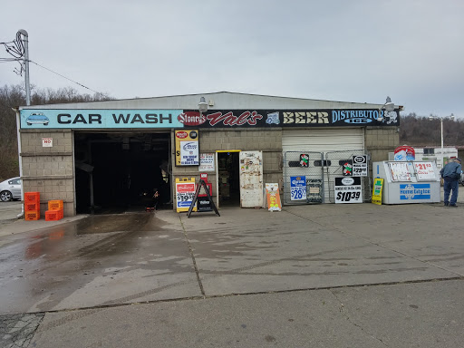 Val's Beer Distributor & Car Wash en Belle Vernon