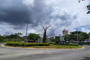 Plaza Líbano image