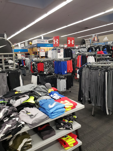 Sporting Goods Store «Academy Sports + Outdoors», reviews and photos, 15350 I-35, Selma, TX 78154, USA