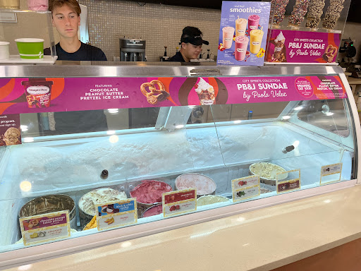 Ice Cream Shop «Haagen-Dazs», reviews and photos, 745 Spectrum Center Dr, Irvine, CA 92618, USA