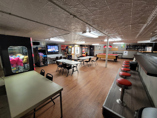 Bowling Alley «Diamond Junction Bowling Lanes», reviews and photos, 1446 N Main St, Palmer, MA 01069, USA